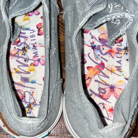 GUC Blowfish Slip on Canvas Sneakers - Picture 4 of 4